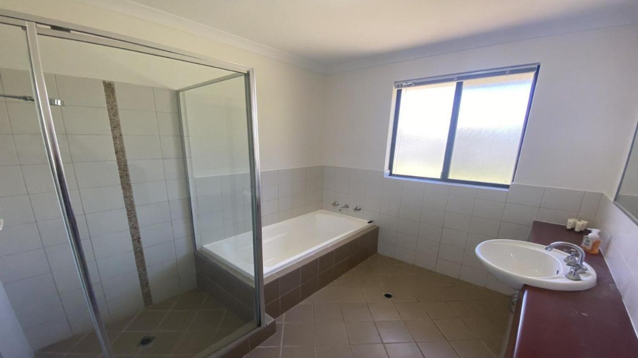 Villa Maniki Gardens Jurien Bay Esterno foto