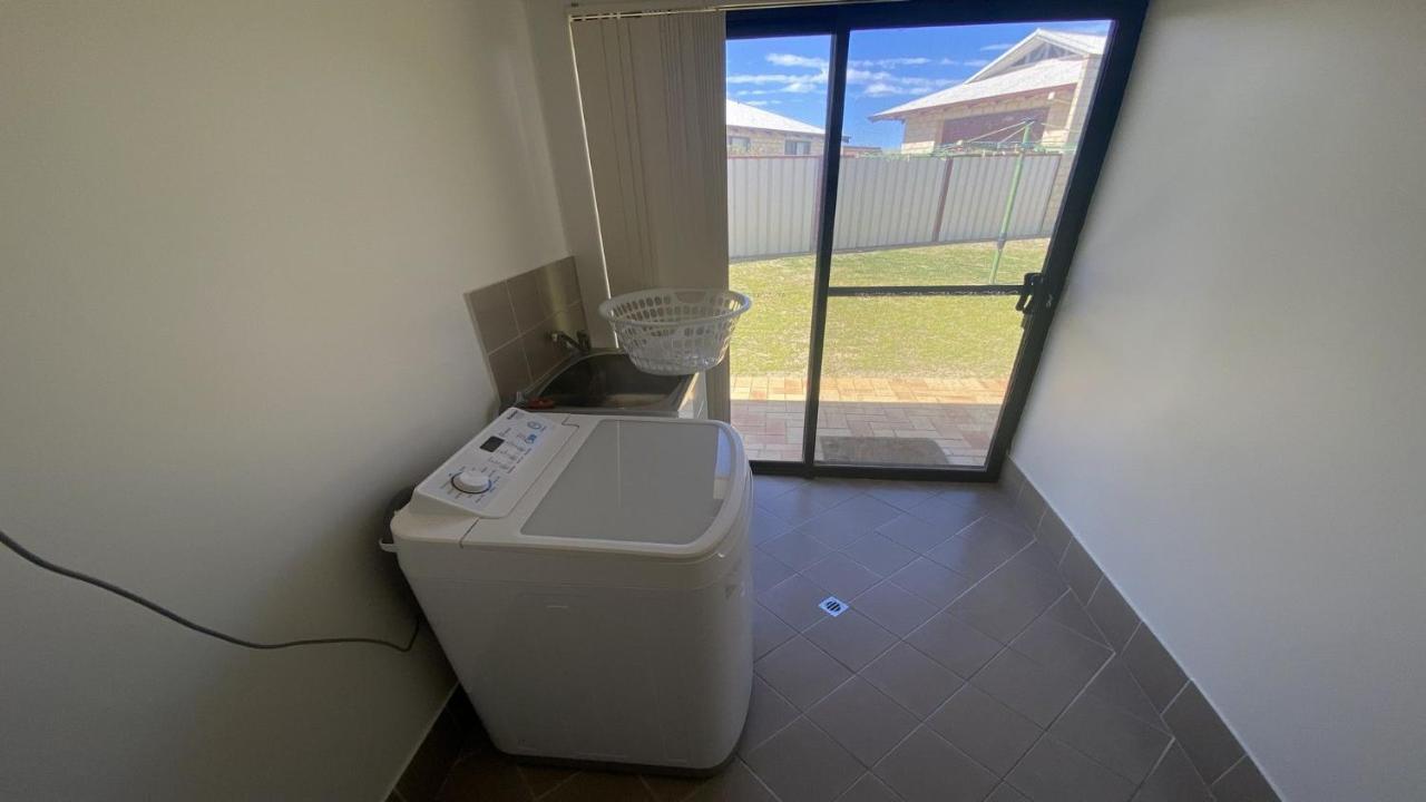 Villa Maniki Gardens Jurien Bay Esterno foto