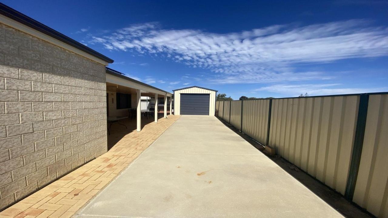Villa Maniki Gardens Jurien Bay Esterno foto